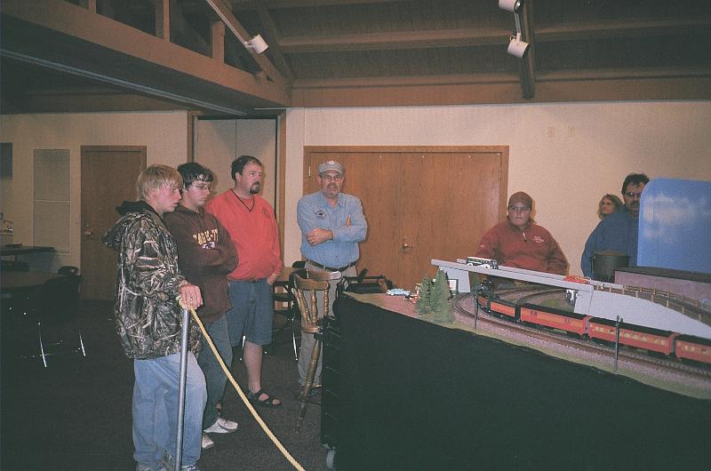 60680023.JPG - The crowd gathers