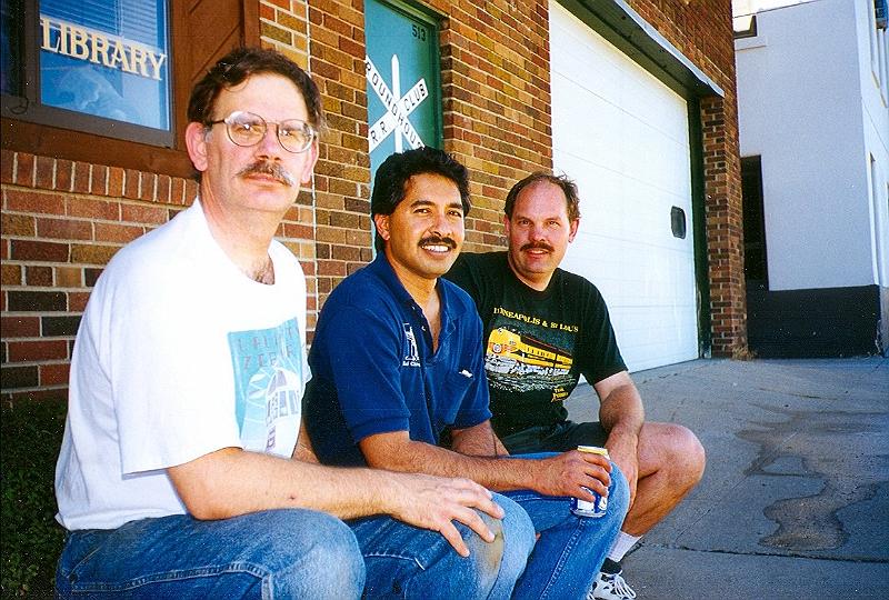 scan0033.jpg - Wally, Dee and Chuck taking a break before the Railroad Days parade